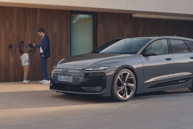 AUDI