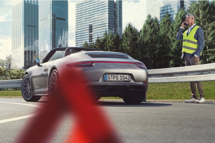Porsche spoluucast